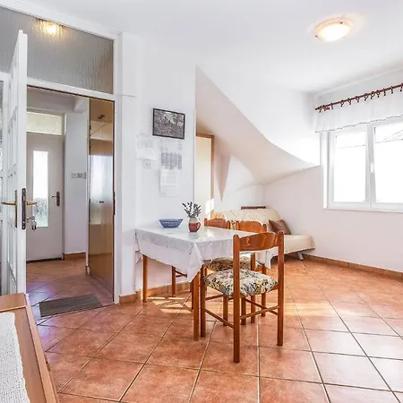 Beta A2+1 Apartment